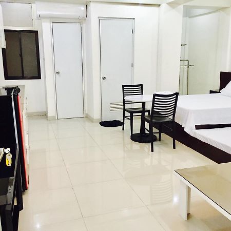 Residencia San Vicente - Pasay -Budget Hotel Manila Eksteriør bilde